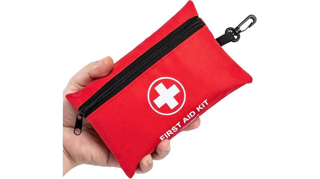 comprehensive 140 piece first aid