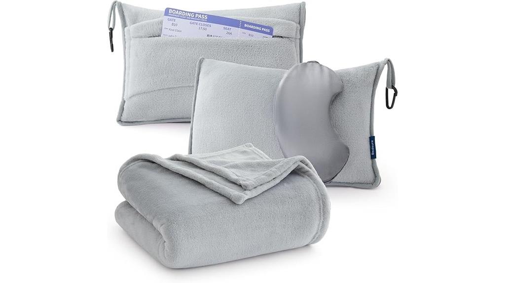 travel blanket with accessories