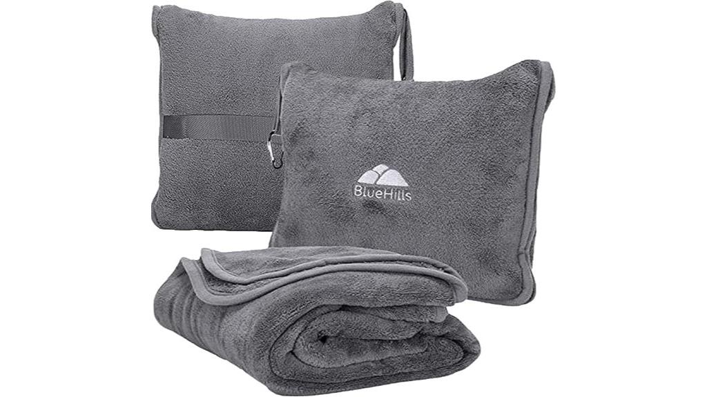 travel blanket with pillow